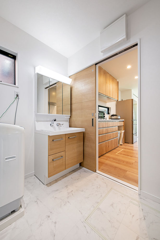 サンクスホーム 【4LDK×土間収納】ストレスフリーの家事ラク動線！納得のコスパで叶えた憧れのマイホームの建築実例画像6