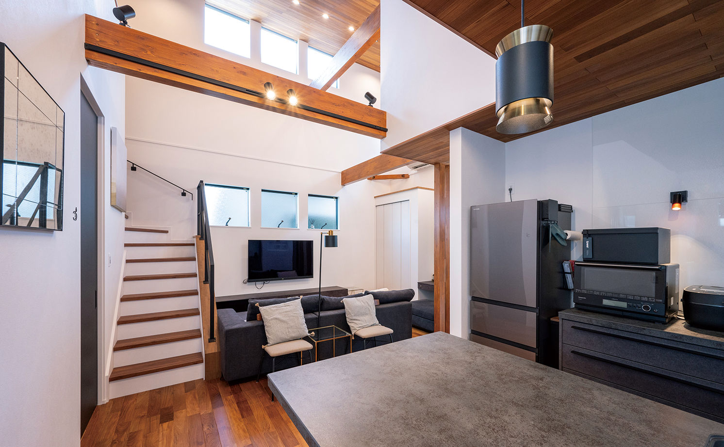 サンクスホーム 【名古屋市×平屋スタイル×2050万円｜間取り図有】駅近の旗竿地で叶えた、21.3坪の都心型コンパクトハウスの建築実例画像2