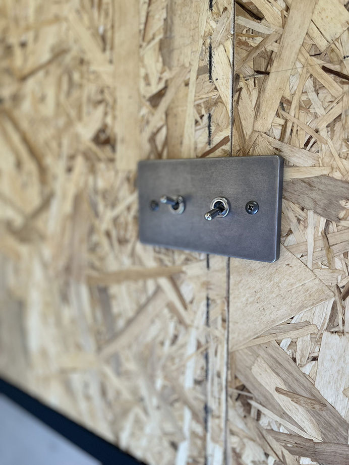 サンクスホーム 【2000万円台×ガレージ｜間取り図有】敷地35坪に遊びゴコロを詰め込んだ、ヴィンテージなガレージハウスの建築実例画像14