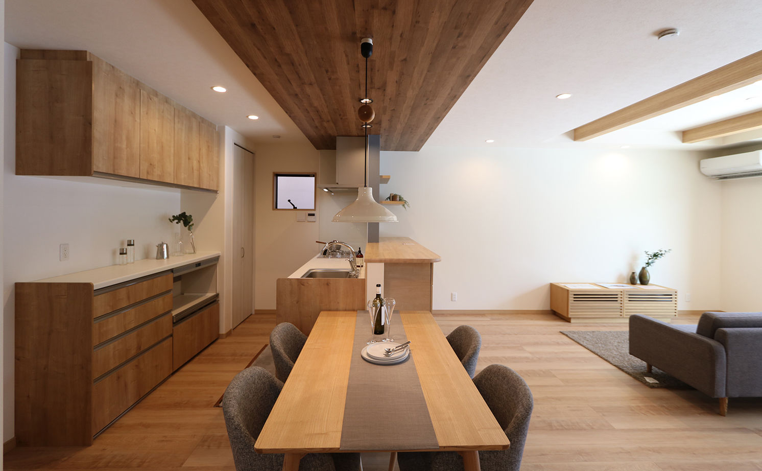 サンクスホーム 【2000万円台×ホテルライク｜間取り図有】和モダンをテーマに、旅先のようにくつろげる家をデザインの建築実例画像4