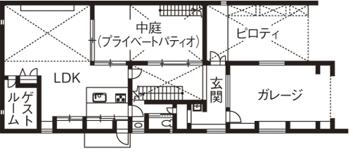 ビー・エル・ビルド　ビルド一級建築士事務所 【2000万円台/43.8坪/中庭/吹き抜け/動線/間取り図】愛車2台を美しく照らす縦長なビルトインガレージの家の間取り図（4LDK）1階