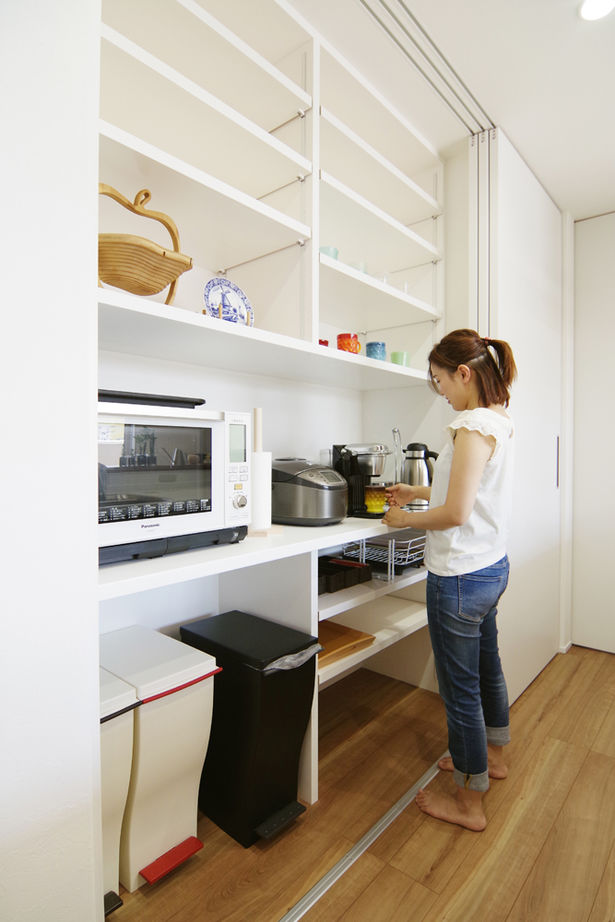 ビー・エル・ビルド　ビルド一級建築士事務所 【3000万円台/48.5坪/造作/間取り図】2方向から車3台をそれぞれ格納できる3階建てビルトインガレージハウスの建築実例画像7