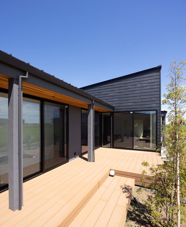 ビー・エル・ビルド　ビルド一級建築士事務所 【3000万円台/39.8坪/平屋】400平米越えの広い敷地を活かした、開放感と機能美を備える平屋の住まいの建築実例画像4