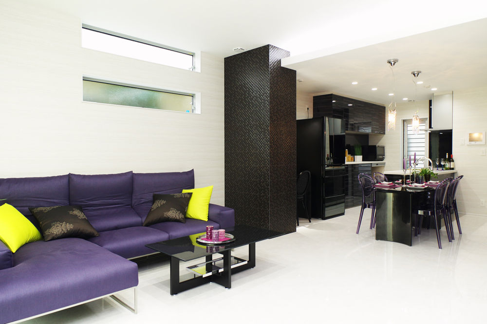 ビー・エル・ビルド　ビルド一級建築士事務所 【2000万円台/45.3坪/車3台/土地探し/間取り図】趣味の部屋から眺めるビルトインガレージ。ALC壁で建てる家の建築実例画像3