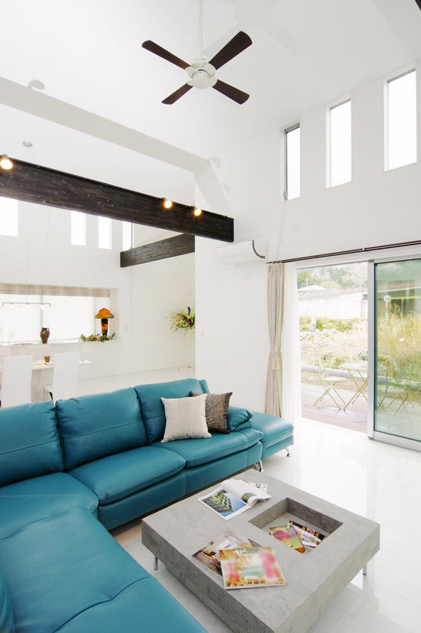 ビー・エル・ビルド　ビルド一級建築士事務所 【1000万円台/46.9坪/平屋/間取り図】37畳超の開放的な吹き抜けLDKに眺望も楽しめる広々屋上のある平屋住宅の建築実例画像3