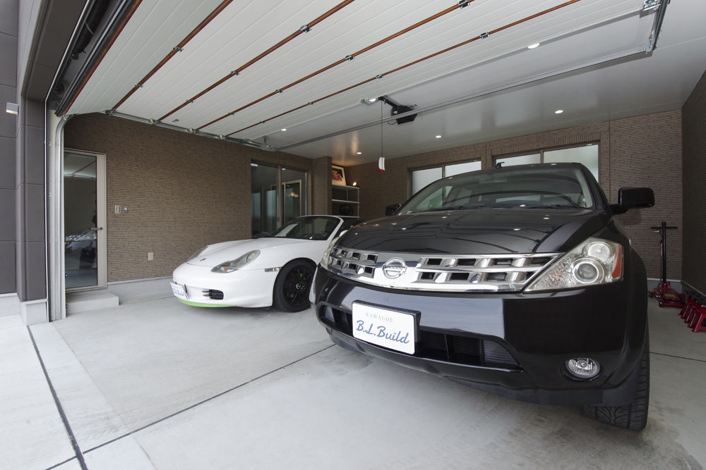 ビー・エル・ビルド　ビルド一級建築士事務所 【1000万円台/25坪/中庭/間取り図】車2台を並列駐車できるビルトインガレージハウス。家族が繋がる明るい家の建築実例画像2