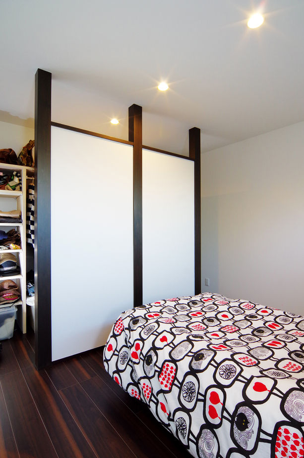 ビー・エル・ビルド　ビルド一級建築士事務所 【3000万円台/41.1坪/吹き抜け/店舗併用住宅】美容室も居住空間もリラックスできる自慢のキューブ型の家の建築実例画像10