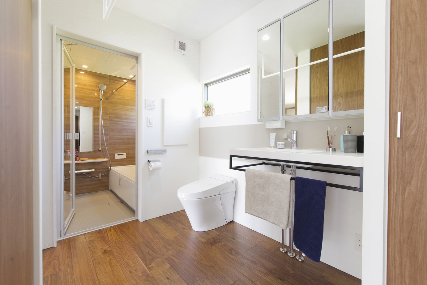 ビー・エル・ビルド　ビルド一級建築士事務所 【平屋のガレージハウス/1000万円台/間取り図】男の憧れを凝縮したシンプルで開放感あるビルトインガレージの建築実例画像13