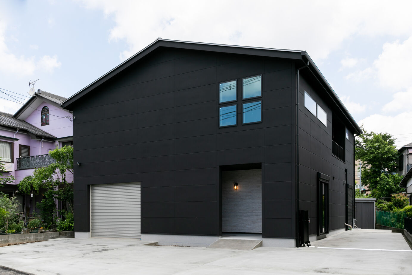 ビー・エル・ビルド　ビルド一級建築士事務所 【3000万円台/55坪/ガレージハウス/防音室】アメリカンヴィンテージな倉庫を体現する愛車と音楽を楽しむ家の建築実例画像3