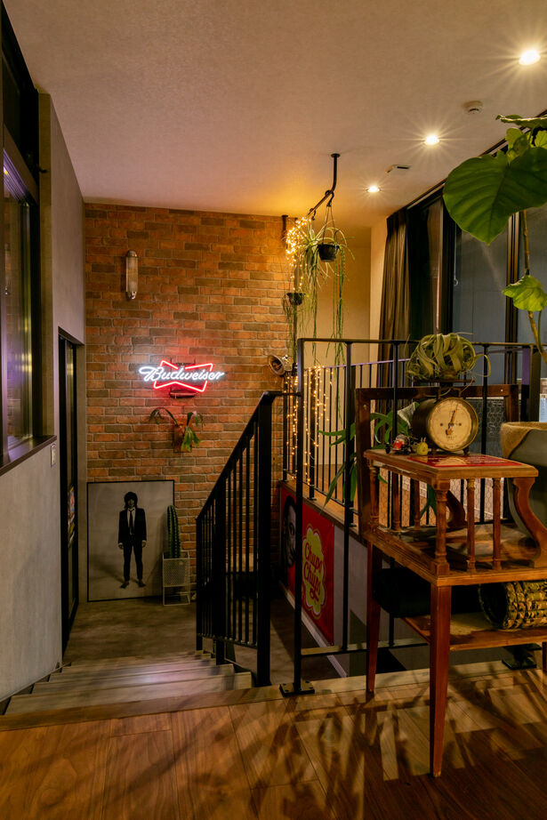 ビー・エル・ビルド　ビルド一級建築士事務所 【3000万円台/55坪/ガレージハウス/防音室】アメリカンヴィンテージな倉庫を体現する愛車と音楽を楽しむ家の建築実例画像4