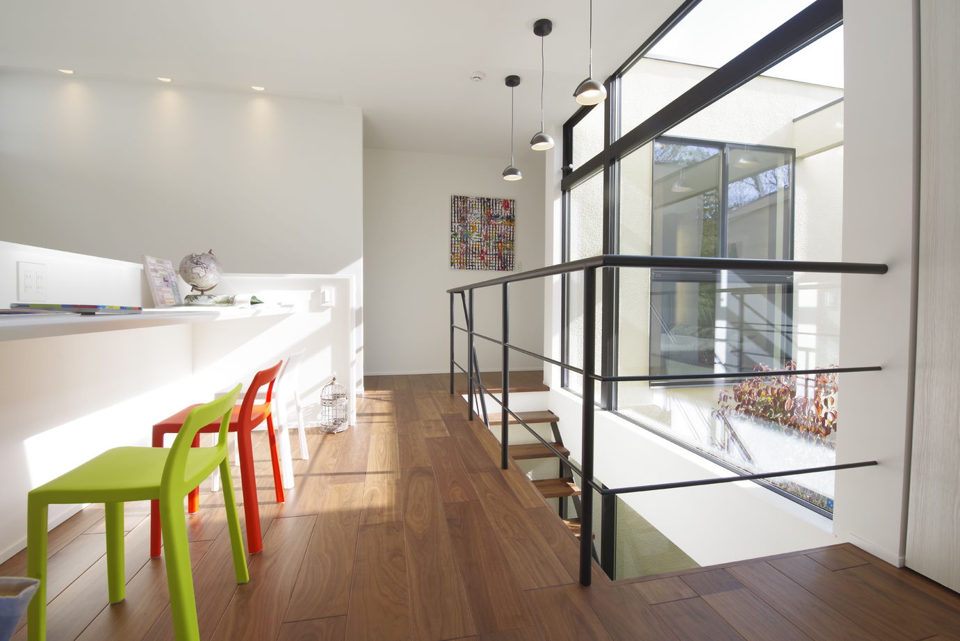 ビー・エル・ビルド　ビルド一級建築士事務所 【2000万円台/34.9坪/ビルトインガレージ/吹き抜け/間取り図】家族と空間を明るく繋ぐ中庭が真ん中にある家の建築実例画像16