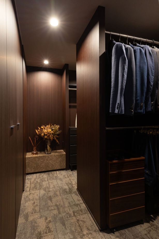 ビー・エル・ビルド　ビルド一級建築士事務所 【4000万円以上/64坪/車2台/ビルトインガレージ/変形地/間取り図】洗練された住空間の開放的な3階建て住宅の建築実例画像7