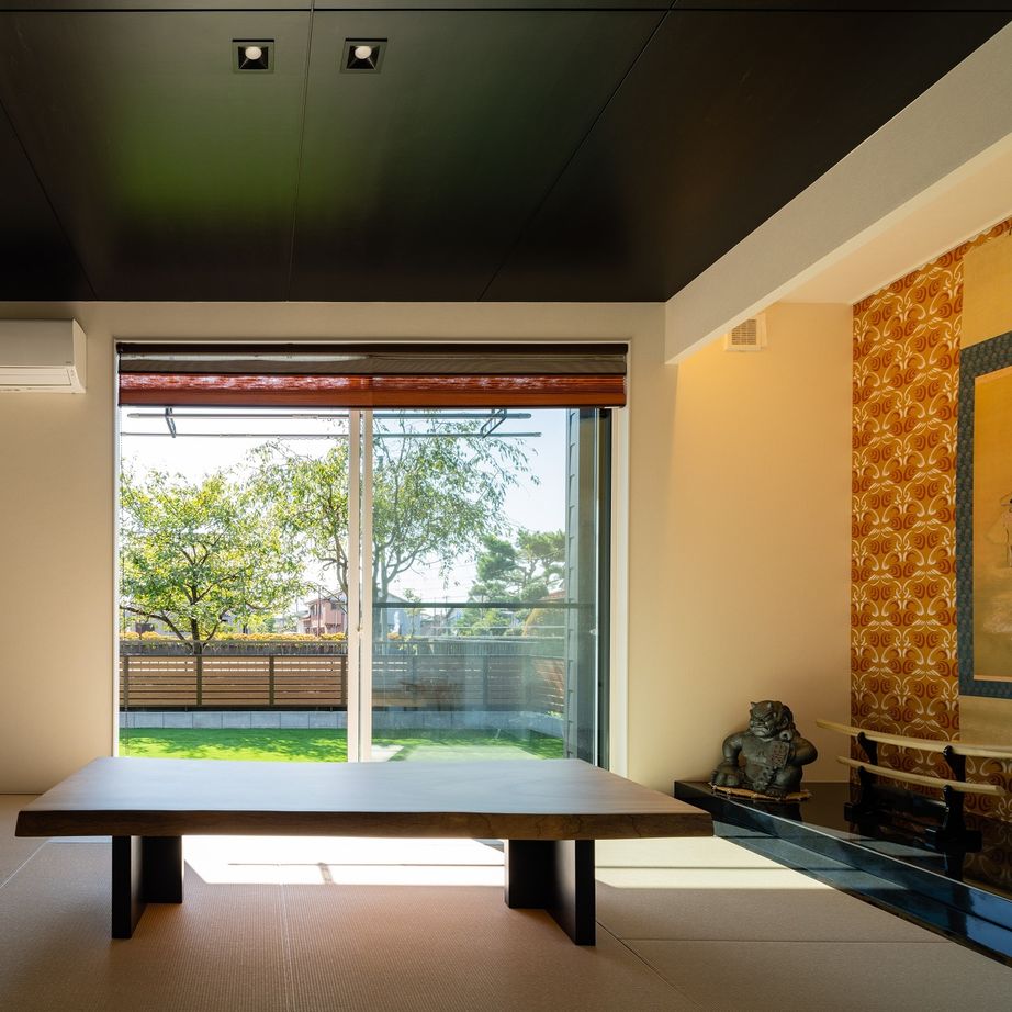 ハーバーハウス 約26帖の大空間LDK！重厚感あふれるガレージハウスの建築実例画像5