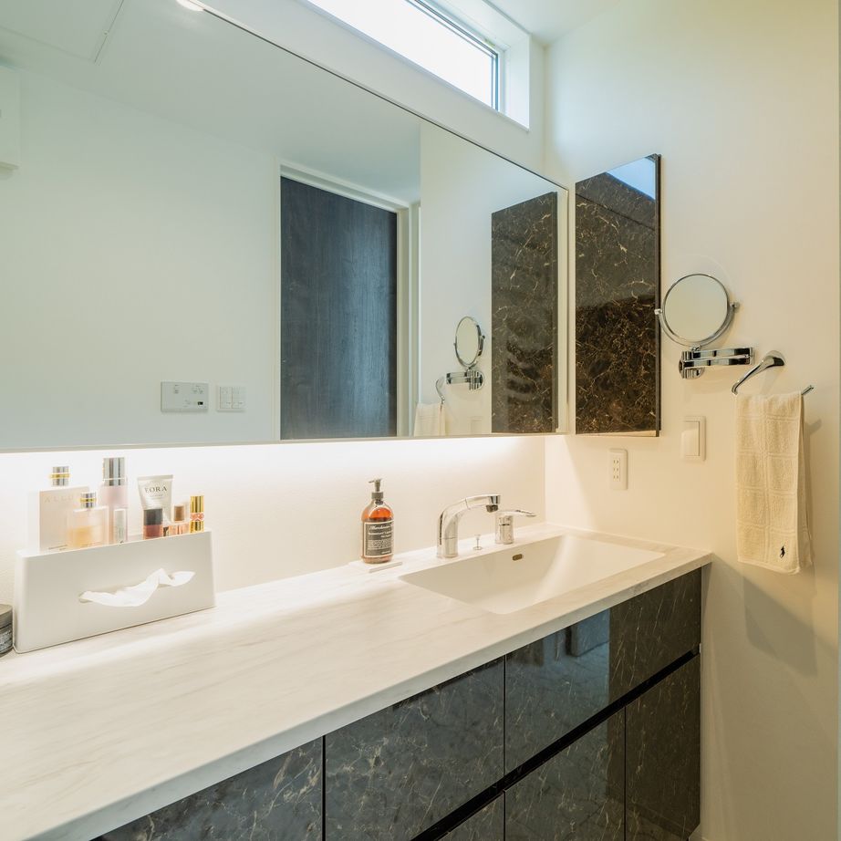 ハーバーハウス 約26帖の大空間LDK！重厚感あふれるガレージハウスの建築実例画像6