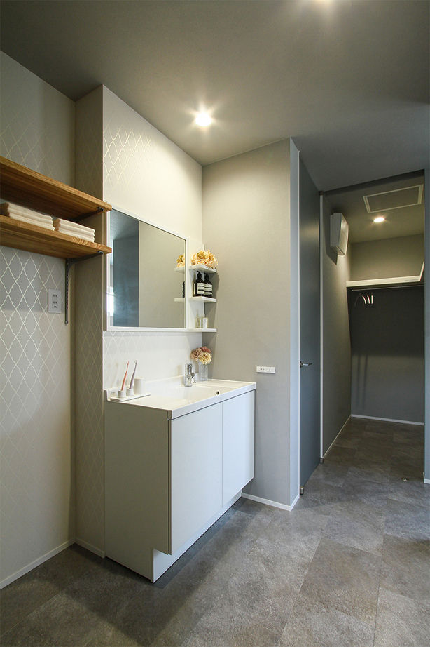 ハーバーハウス 家族の時間を楽しむモスグリーンの塗り壁の家の建築実例画像6