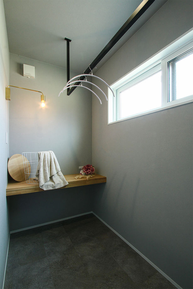 ハーバーハウス 家族の時間を楽しむモスグリーンの塗り壁の家の建築実例画像7