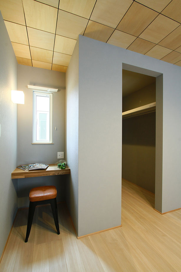 ハーバーハウス 家族の時間を楽しむモスグリーンの塗り壁の家の建築実例画像9