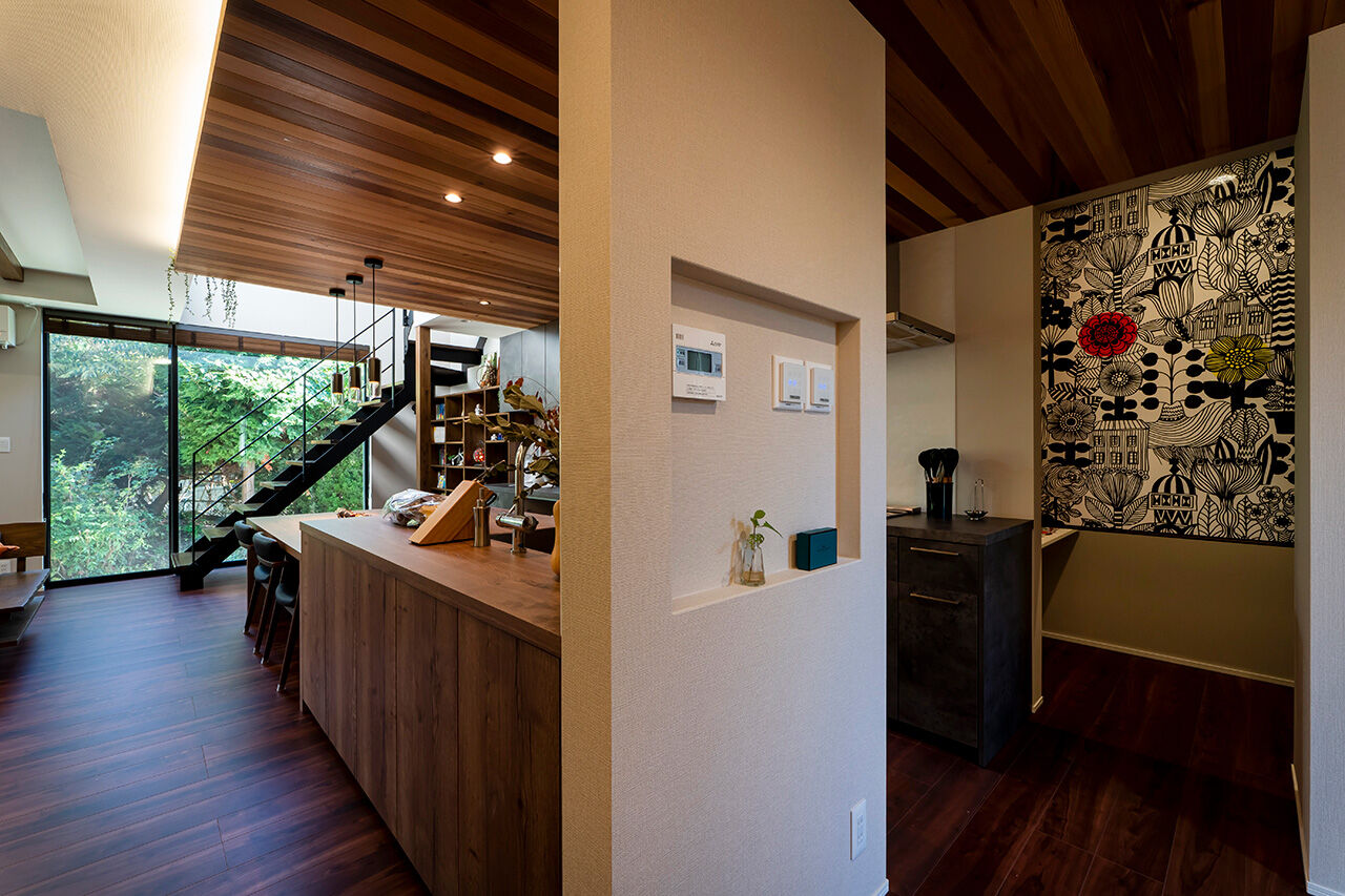 ハーバーハウス ホテルライクな住まい 25帖LDK×グラフテクトキッチン×タイルが映えるインテリアの建築実例画像5