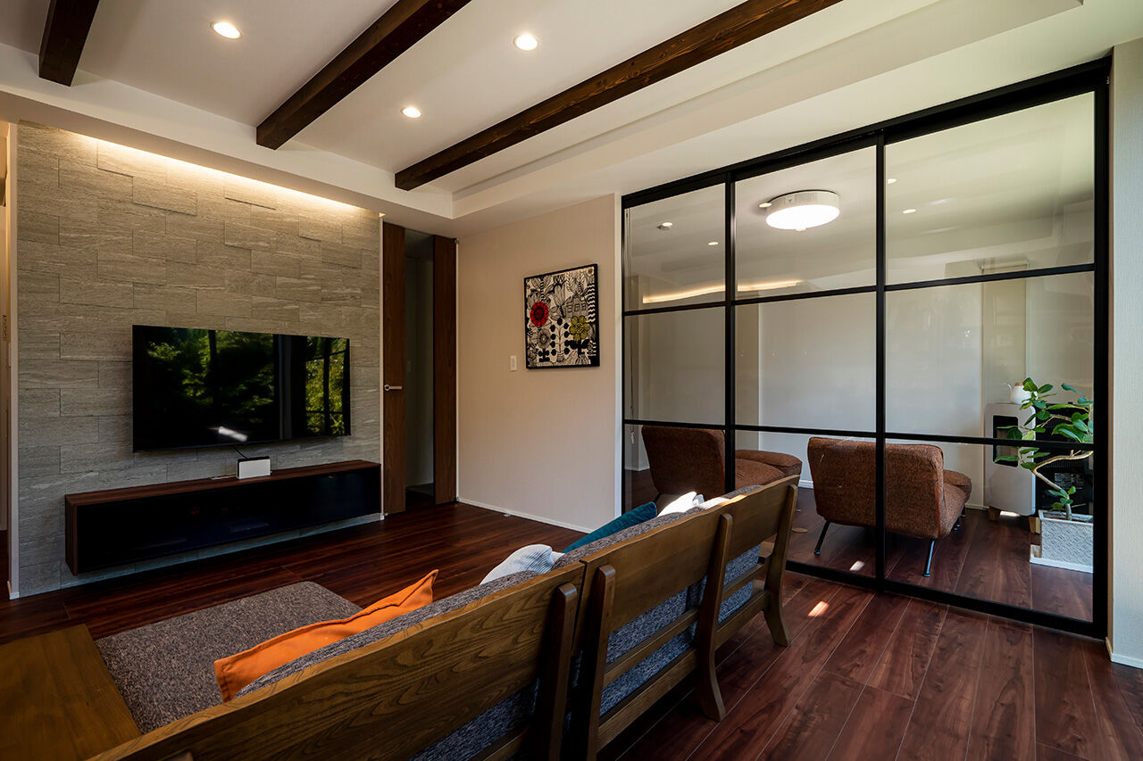 ハーバーハウス ホテルライクな住まい 25帖LDK×グラフテクトキッチン×タイルが映えるインテリアの建築実例画像6