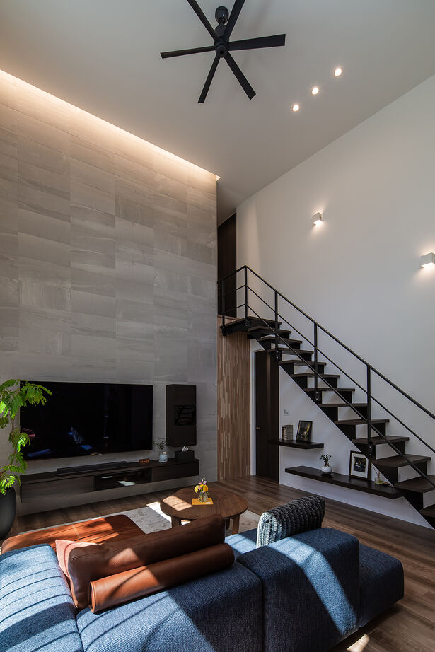 ハーバーハウス 高断熱＆高調湿で居心地抜群！開放的な木漏れ日リビングがある、気品に満ちた家の建築実例画像3