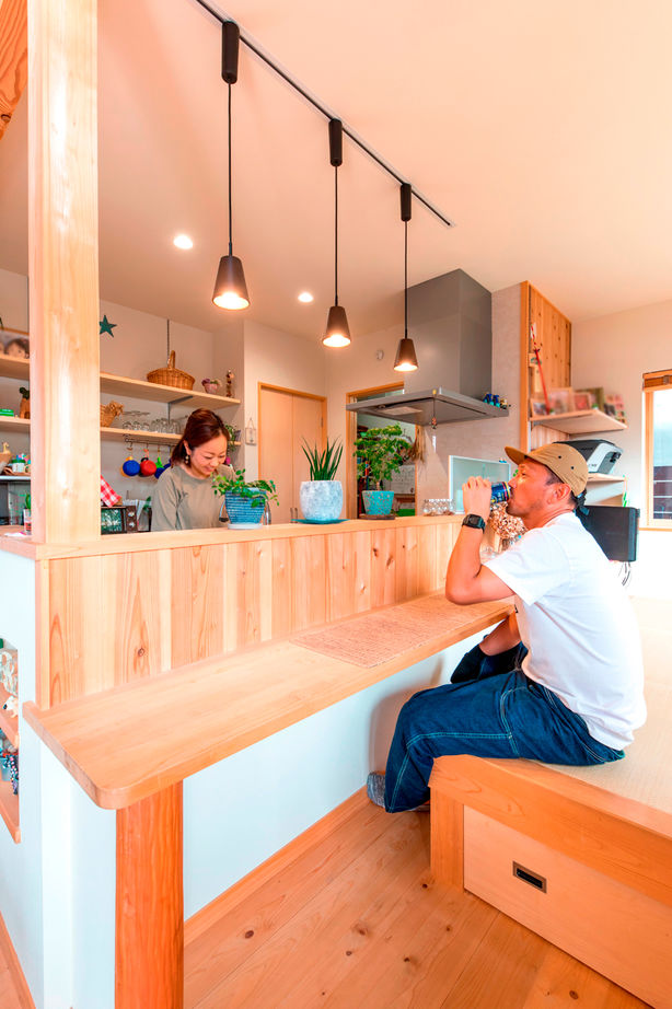 福工房 【2000万円台/2階建て/40坪台/5LDK/土間/間取り図】アウトドア好き家族が建てた国産ヒノキのカッコいい家の建築実例画像4