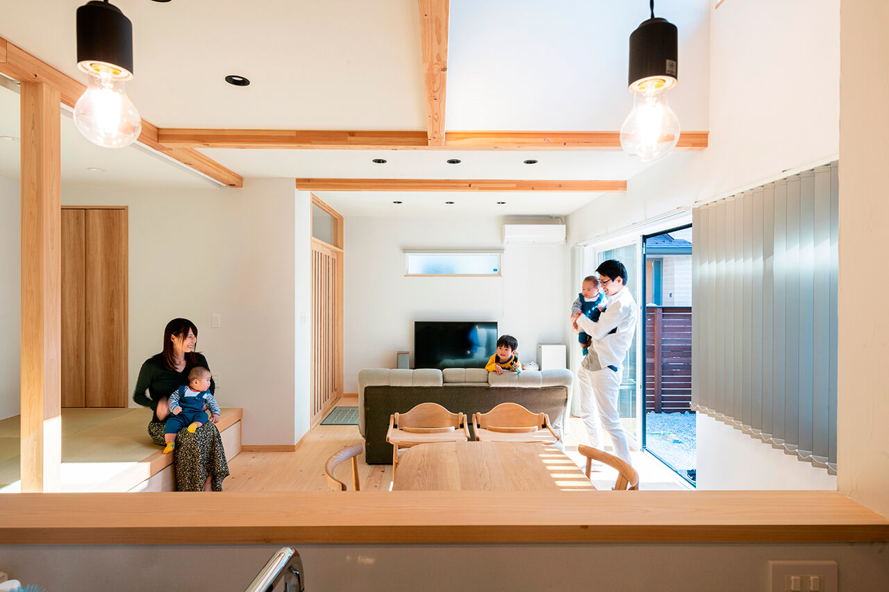 福工房 【2階建て/30坪/ナチュラル】家族がつながる間取りで幸せいっぱい！「ヒノキの香りに心が落ち着きます」の建築実例画像1