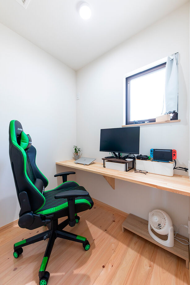 福工房 【30坪台/二世帯/2階建て】親世帯は平屋のように暮らせる間取りに。吹抜けリビングは家族みんなの癒しの場の建築実例画像8