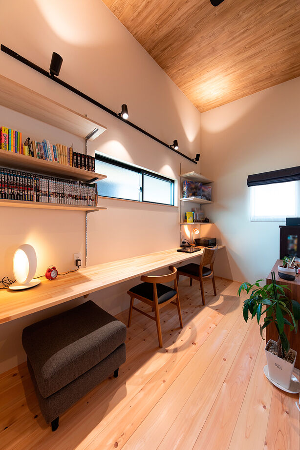 福工房 【30坪台/2階建て/全館空調/モダン】家事ラク間取りと行き止まりのない動線が◎ヒノキが香る子育て世代の家の建築実例画像4