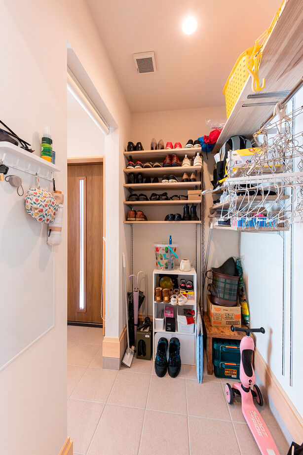 福工房 【30坪台/2階建て/全館空調】平屋ライクな間取り＆ぐるっと回れる家事ラク動線が共働き夫妻のお気に入り！の建築実例画像8