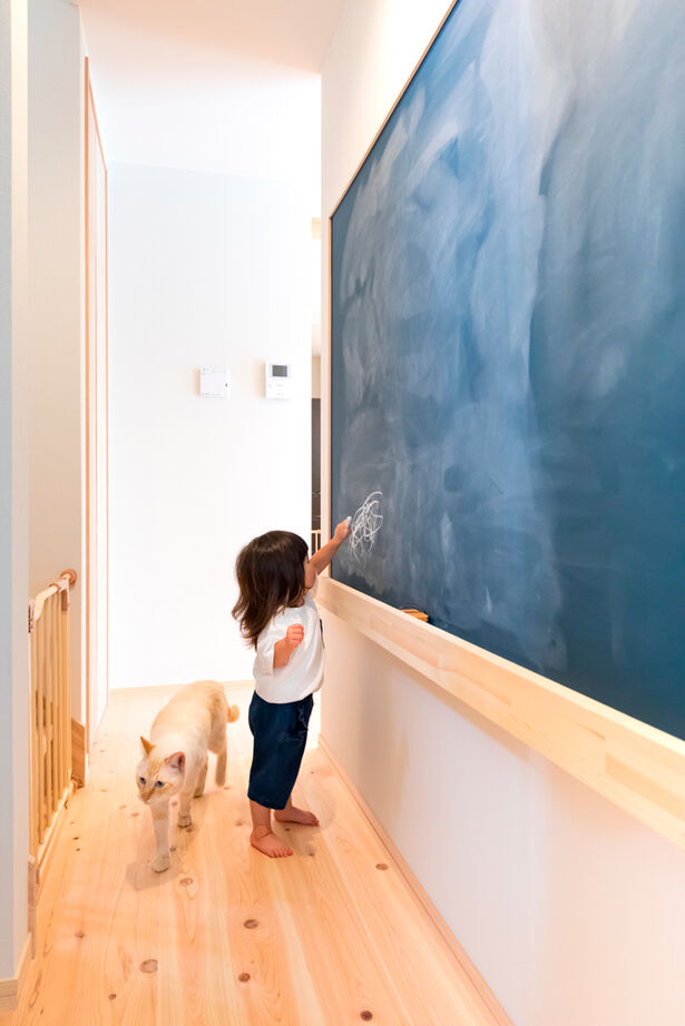 福工房 【2000万円台/30坪/カバードポーチ風/4LDK/間取り図】ヒノキのいい香りがするかっこいいアメリカンハウスの建築実例画像7