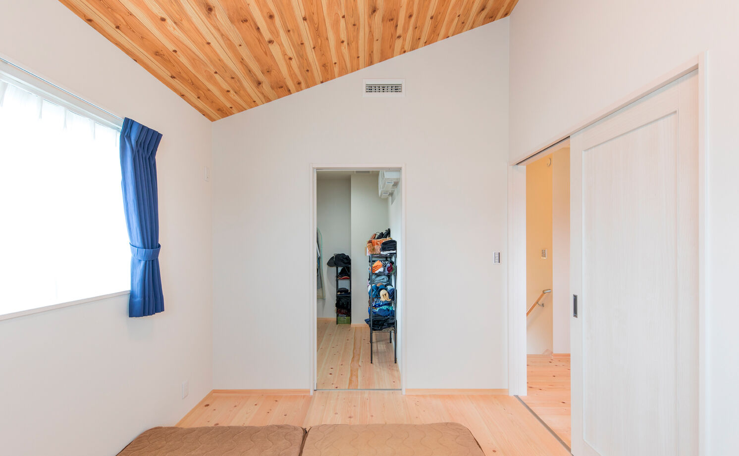 福工房 【2000万円台/30坪/カバードポーチ風/4LDK/間取り図】ヒノキのいい香りがするかっこいいアメリカンハウスの建築実例画像8