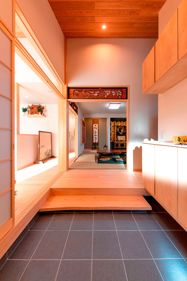 福工房 【平屋/和風/理想の間取り】外観は庭の風情に溶け込むように軒を深くかけ、和の趣を意識したデザインの平屋の建築実例画像4