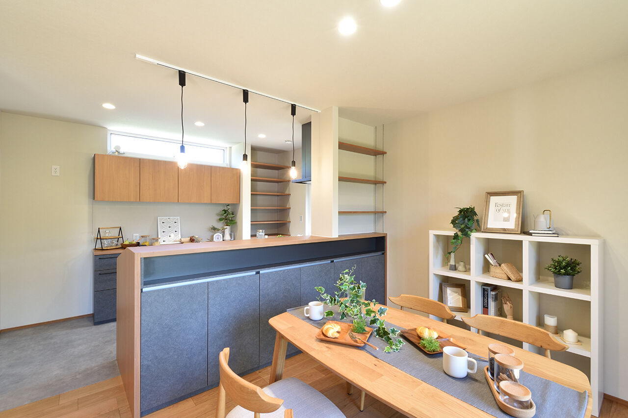 アルファホーム 【愛知県刈谷市｜オーダーキッチン】お気に入りのデザインに囲まれて暮らす、子育ての家の建築実例画像3