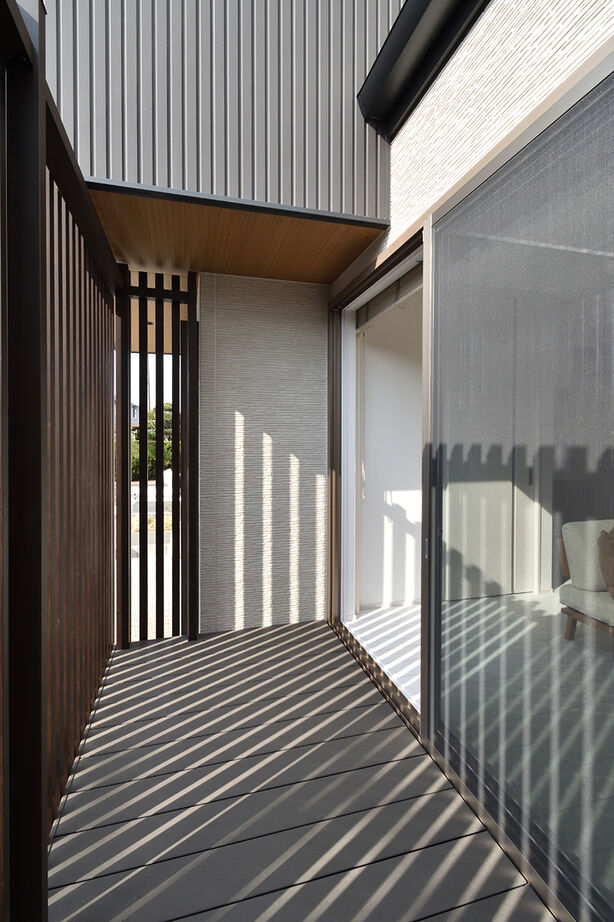 アルファホーム 【愛知県高浜市｜オーダーキッチン】気がつけば、３人と３匹がキッチンに集まる、にぎやかな毎日の建築実例画像6