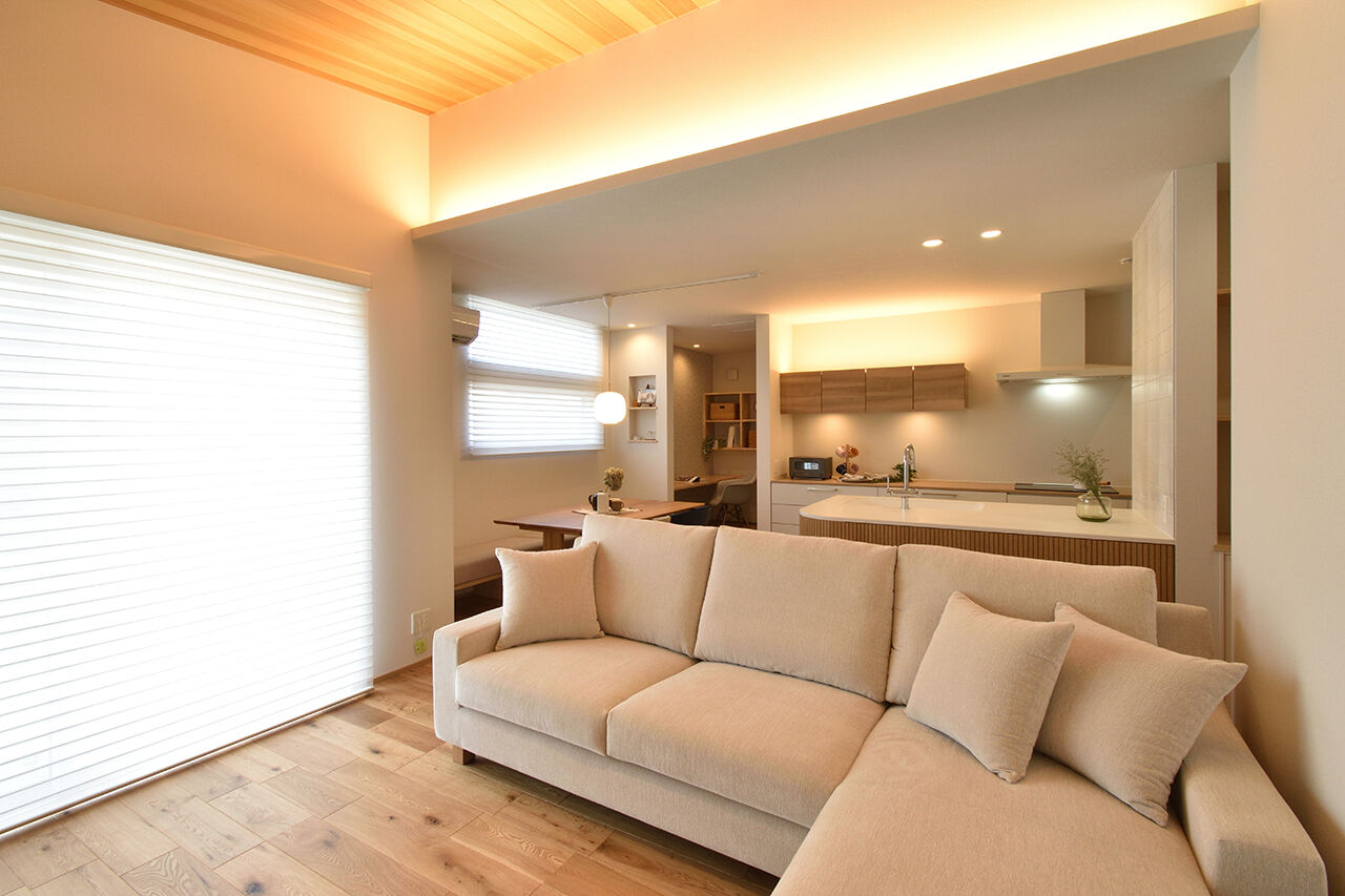 アルファホーム 【愛知県碧南市｜オーダーキッチン】忙しい共働き家族が快適に暮らす、ほぼ平屋の家の建築実例画像4