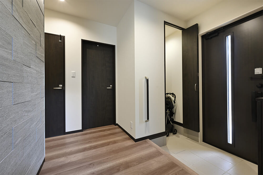 【RECO】敷島住宅　注文住宅課 大きな庭で家族の時間を大満喫　のびのびと子育てできる家づくりの建築実例画像5