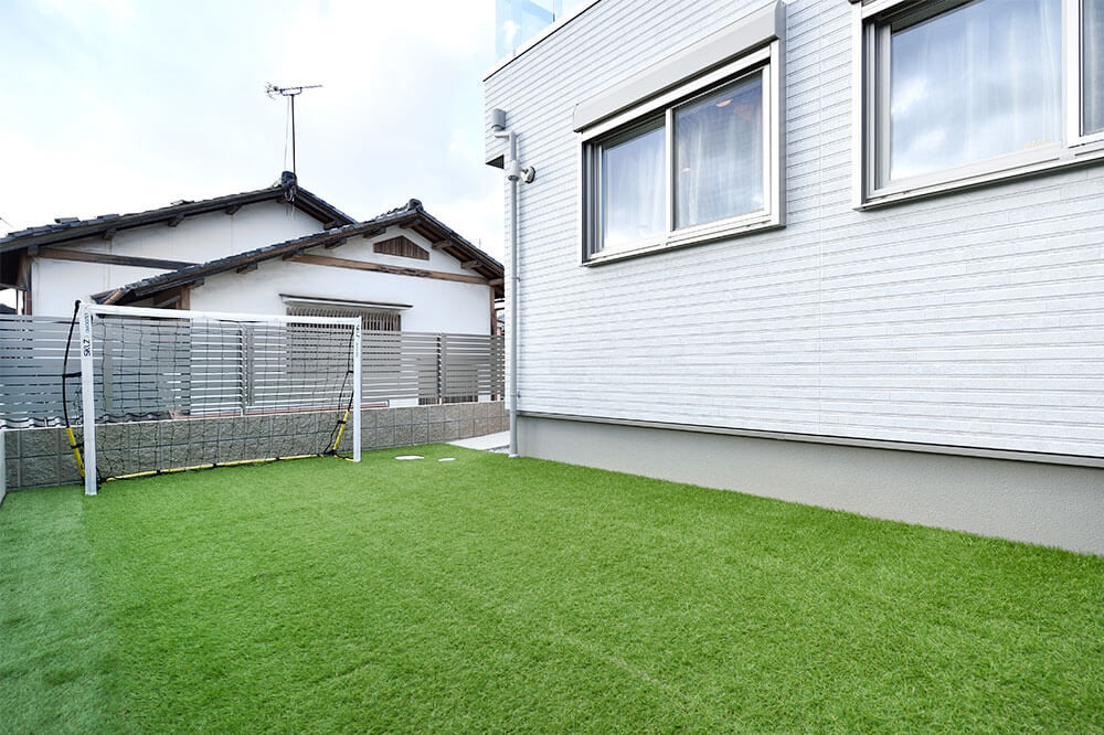 【RECO】敷島住宅　注文住宅課 まるで空に浮かんだ空中リビング！ 暮らしの中に古都の大パノラマを。親子三世代で暮らす理想の家の建築実例画像10