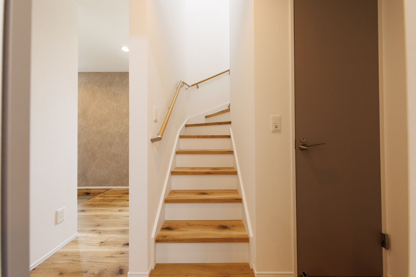 アルシティオプレミアム 【31.55坪/吹き抜けリビング】夏涼しく、冬暖かい、高気密・高断熱の家の建築実例画像8