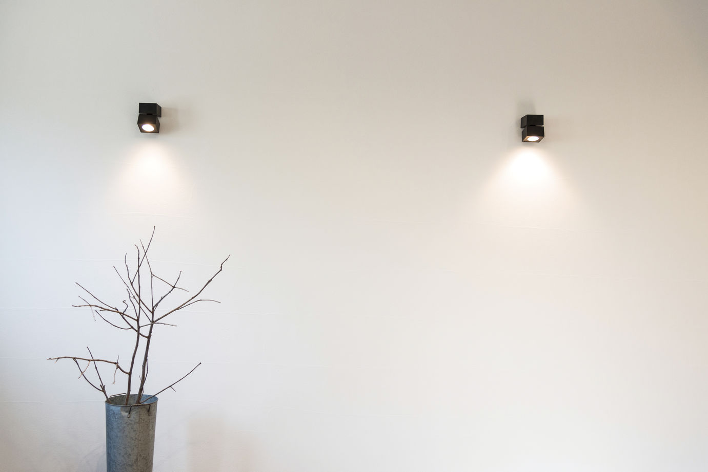 智建ホーム 敷地28坪に自然100％の漆喰。3階建て完全分離の2世帯住宅の建築実例画像9