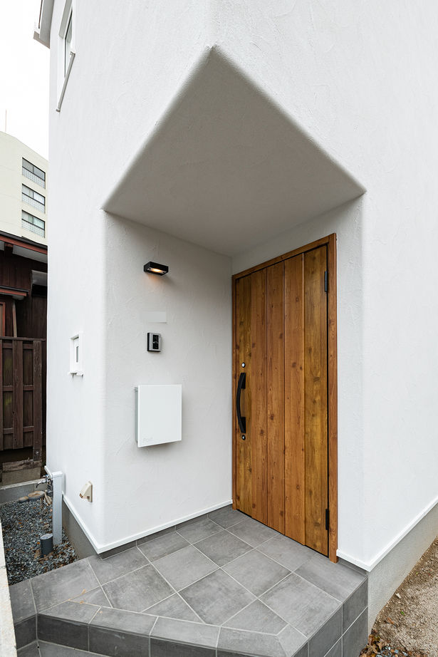 智建ホーム 【コンパクトハウス/高気密高断熱/自然素材】都心の敷地約11坪に建つおしゃれな狭小住宅の建築実例画像10