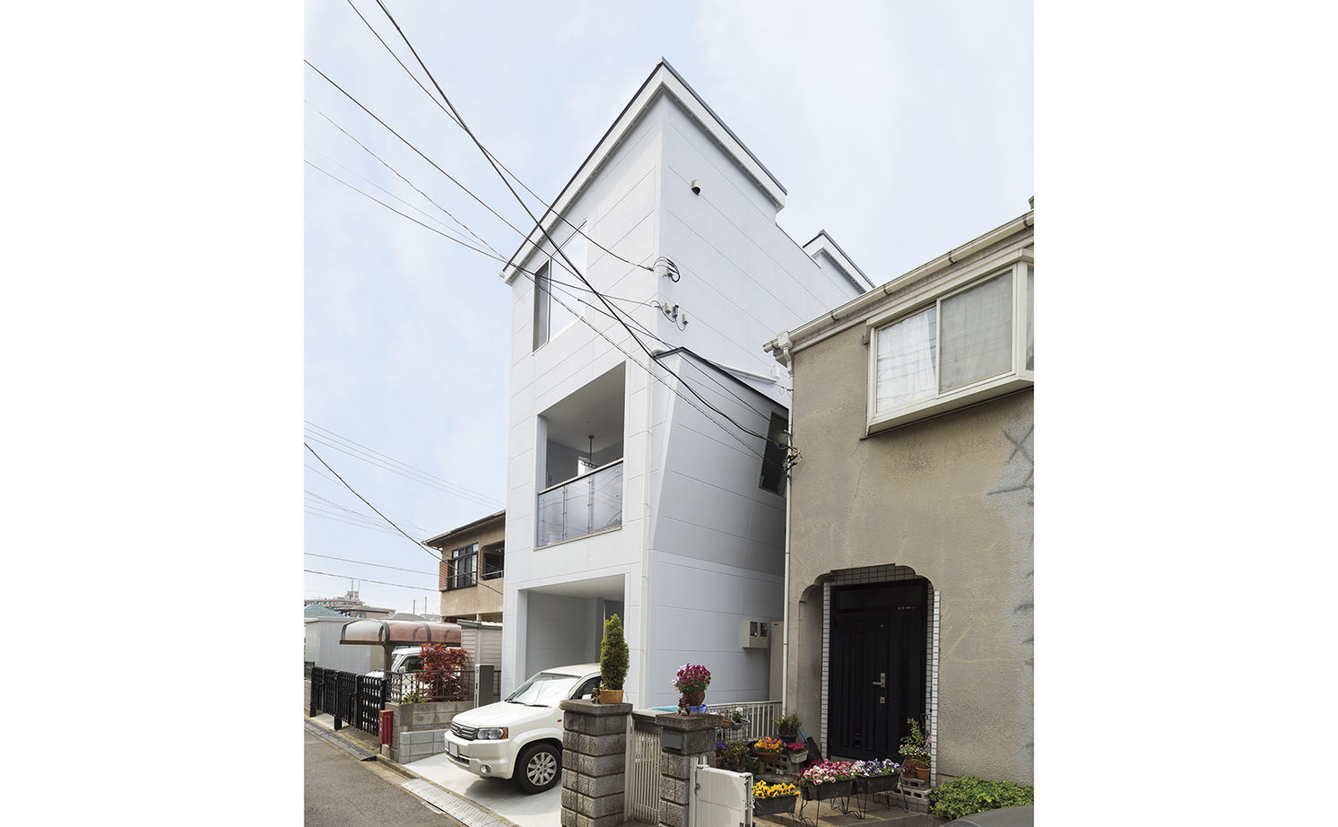 イオスホーム 【1000万円台/38坪/ガレージハウス/狭小住宅/間取り図】間口5mの狭小地で快適な暮らしを叶えた3階建て住宅の建築実例画像12