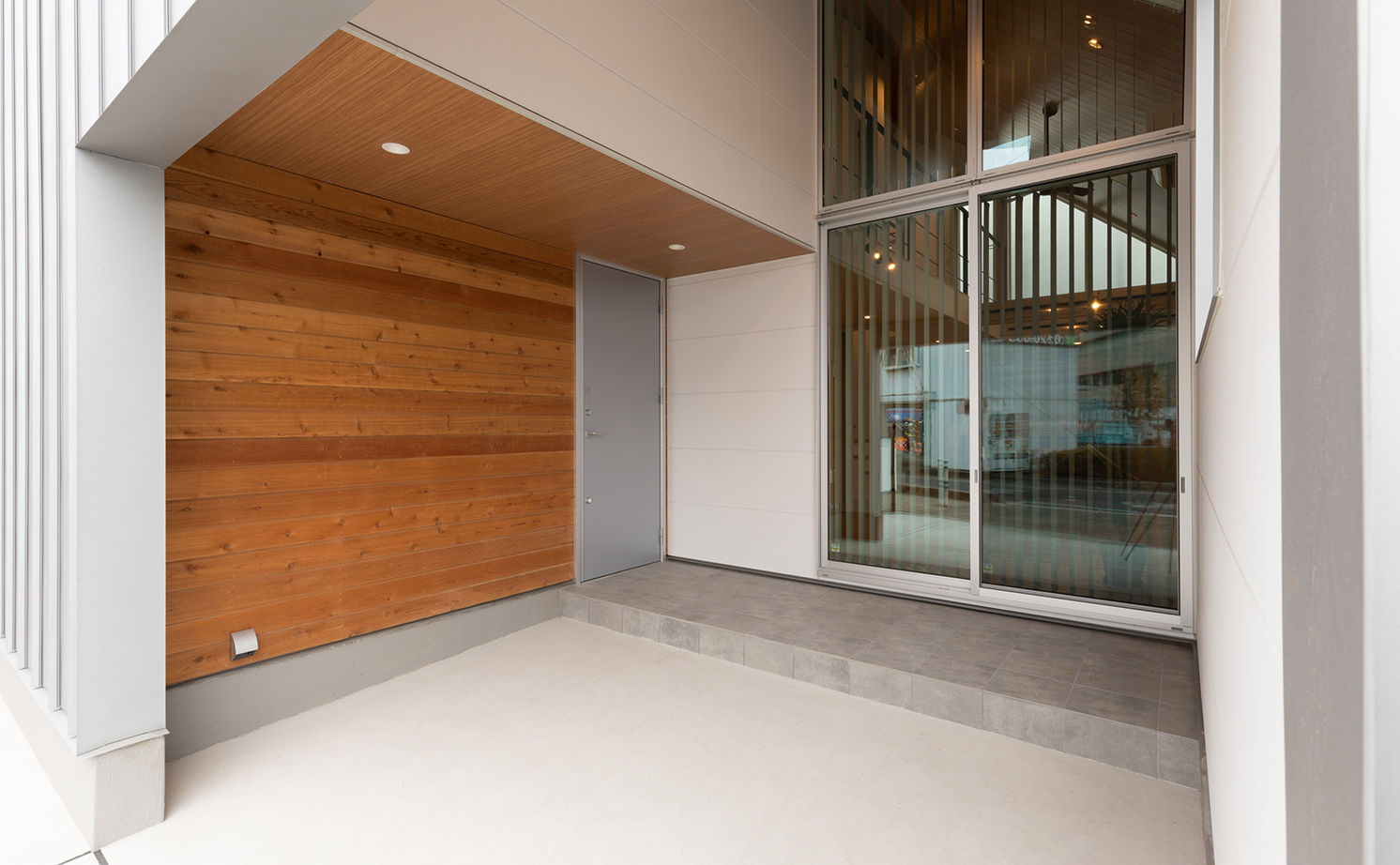 イオスホーム 【2000万円台/30坪台/ガレージ/吹き抜け/間取り図】性能も日当たりも計算されたオシャレなデザイン住宅の建築実例画像13