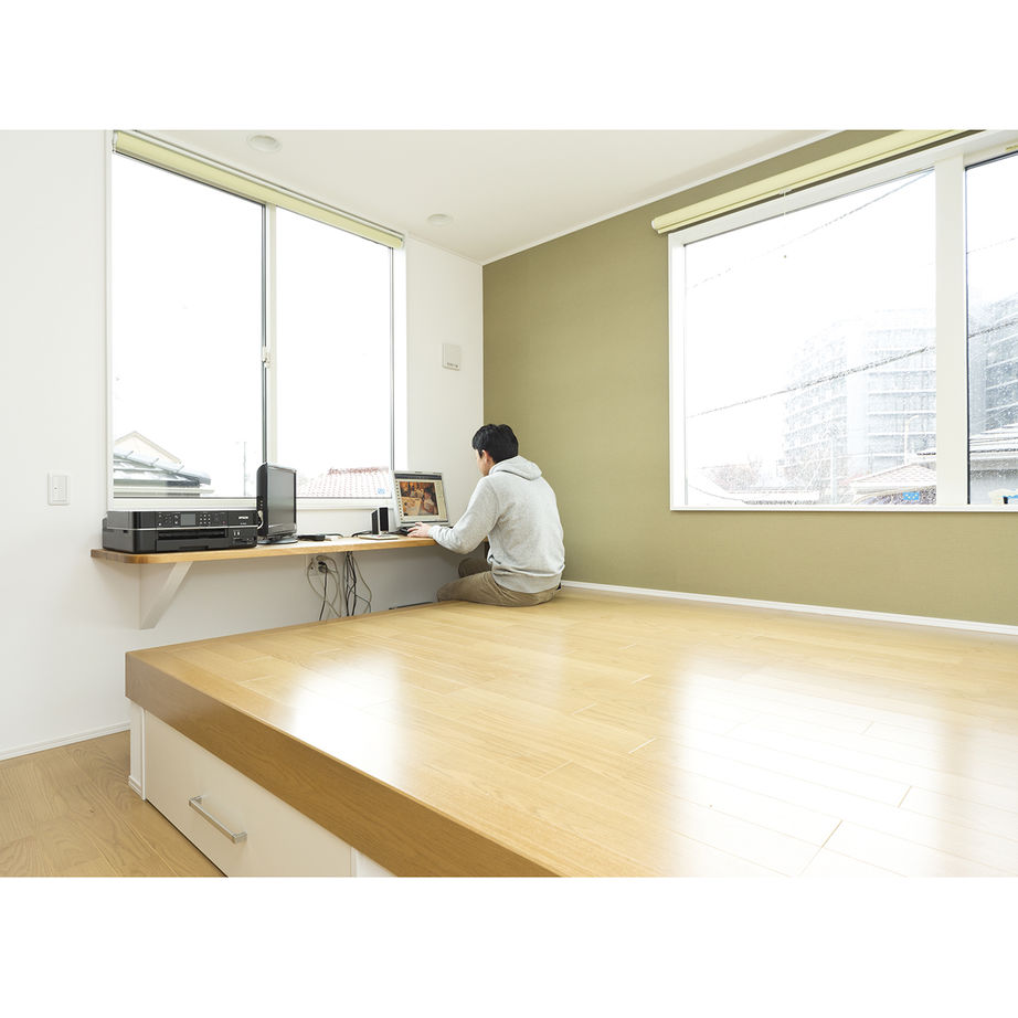 イオスホーム 【1000万円台/30坪台/天井高3.9m/間取り図】のびやかな大空間リビングと家族が自然に会話できる動線の家の建築実例画像10