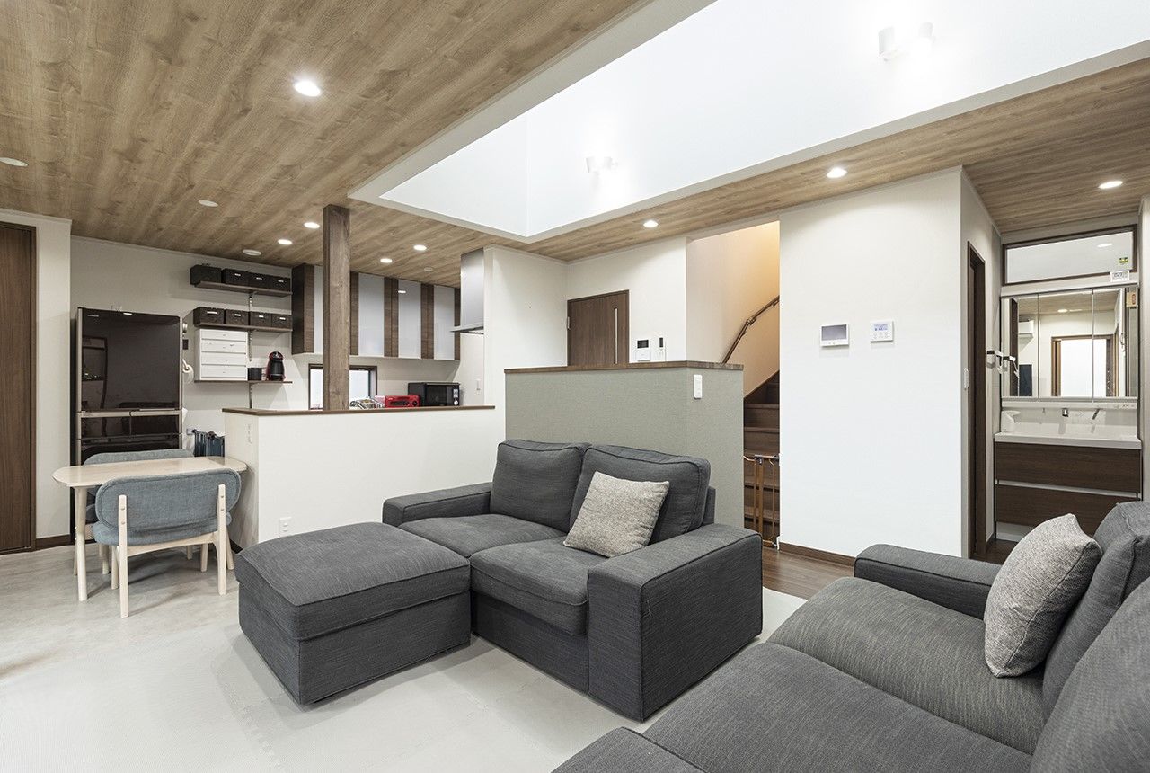 イオスホーム 【2000万円台/30坪台/サウナ/間取り図】効率いい家事動線で寛ぎ時間をプラス。予算と対応力重視の家づくりの建築実例画像3