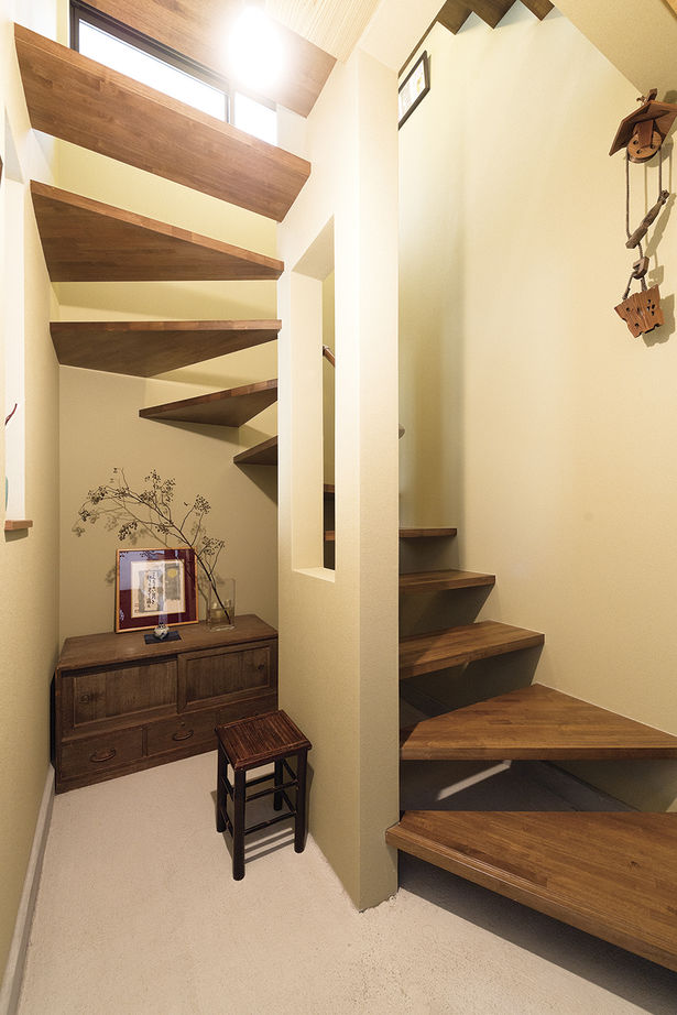 テクノ住研 【2000万円台/西宮/15坪/狭小/ビルドインガレージ】耐風・耐震性の高い家を予算内で。秘策は重量鉄骨×工夫の建築実例画像4