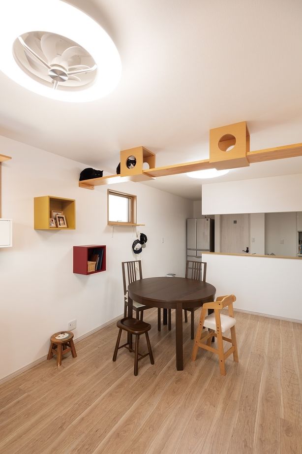 テクノ住研 【2000万円台前半/3階建/間取り図/18坪/狭小/はねだし】揺れに強い鉄骨造で建築。冬でも暖かい断熱性能の建築実例画像3