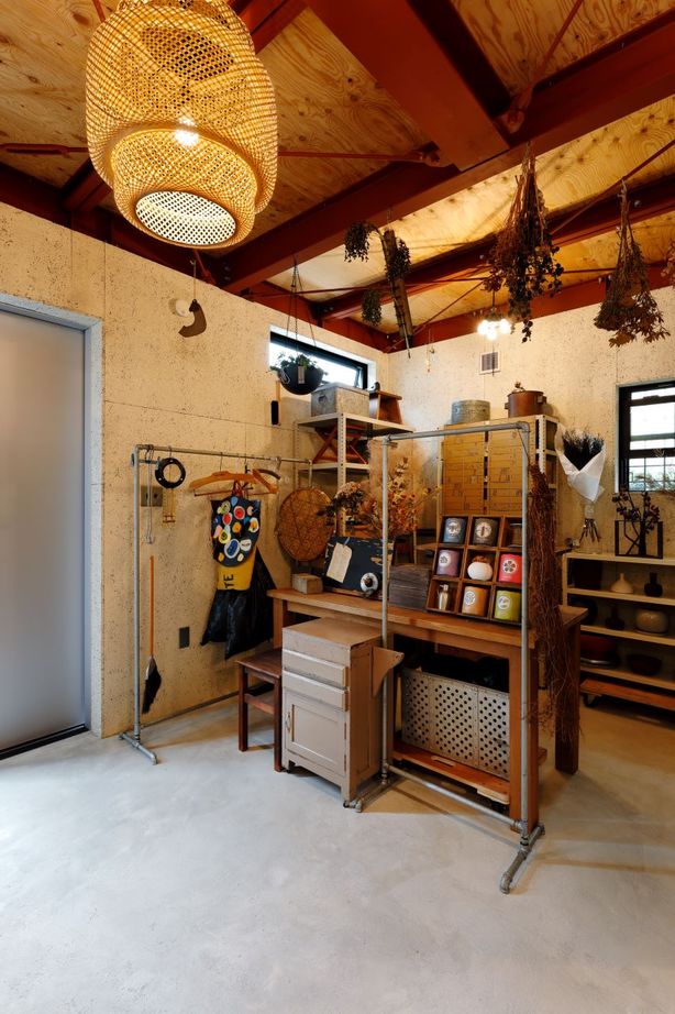 テクノ住研 【2000万円台/西宮/狭小/間取り図/21坪/3階建/はねだし】鉄骨と自然素材で和のアンティークが映える空間にの建築実例画像9