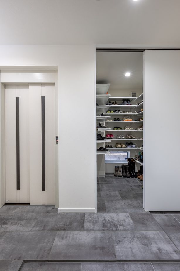 テクノ住研 【大阪市｜狭小間口|間取り有】壁も柱もない広々大空間！ワイドスパンのビルトインガレージも壮観の建築実例画像7