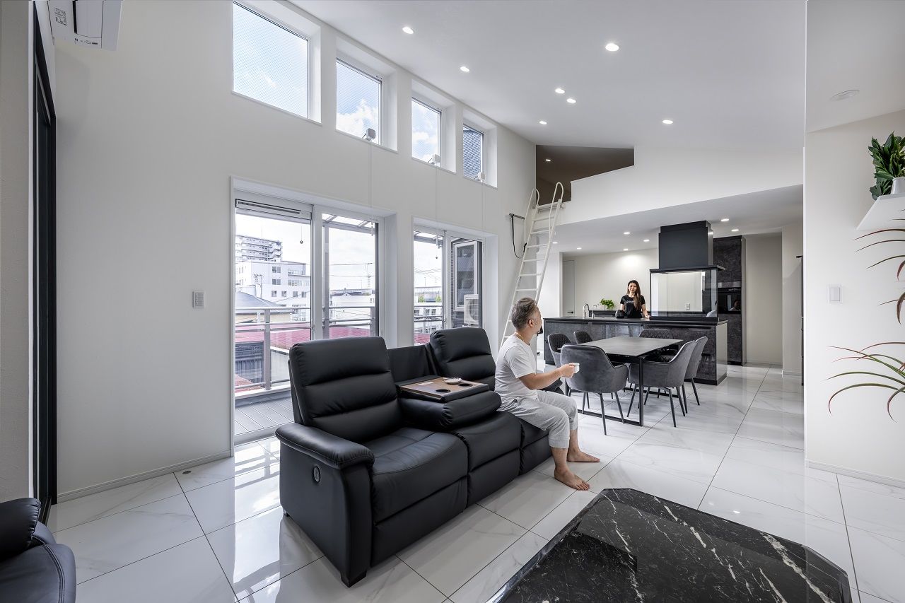 テクノ住研 【大阪市｜狭小間口|間取り有】壁も柱もない広々大空間！ワイドスパンのビルトインガレージも壮観の建築実例画像9