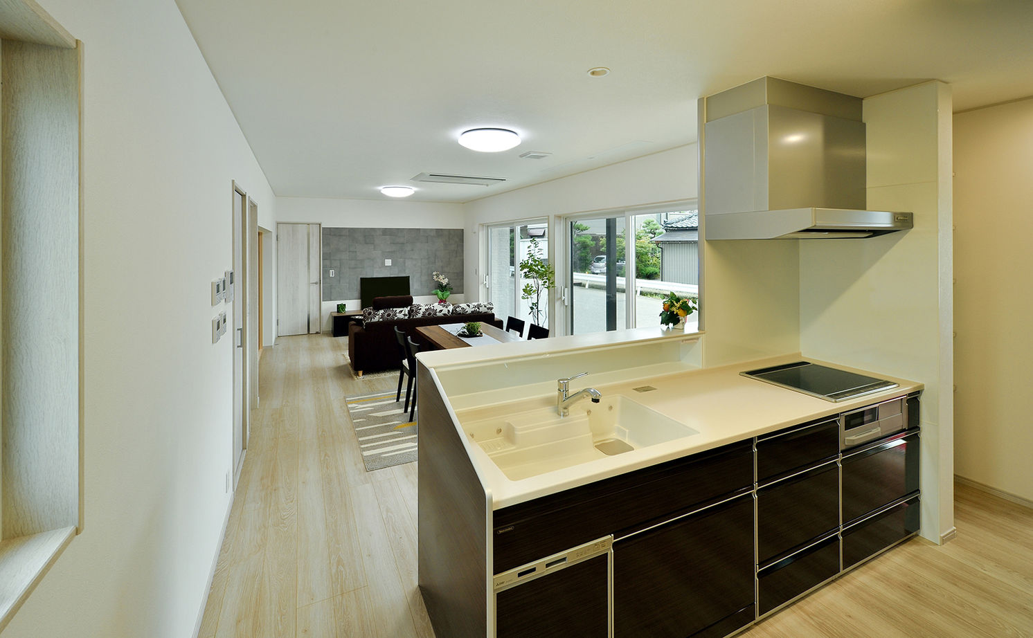 リーフハウス 【2900万円台×本格和室×床暖房×二世帯×サンルーム】おもてなしを大切にした、明るく開放感たっぷりの家の建築実例画像7